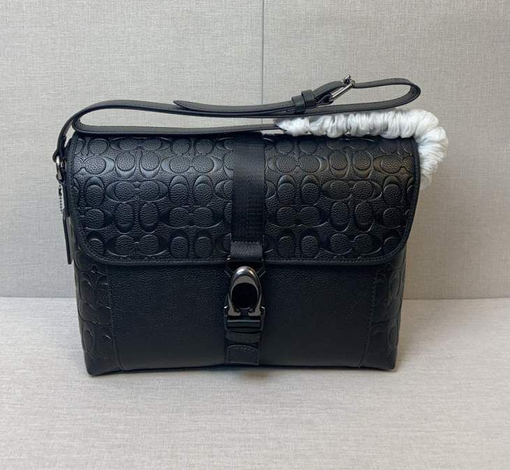 Picture of Coach Mens Bags _SKUfw200718504fw